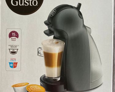 Cafeteira Expresso Dolce Gusto + 50 Capsulas BRINDE - Arno 110V PRETA mais  de 20 tipos de bebidas em Promoção na Americanas