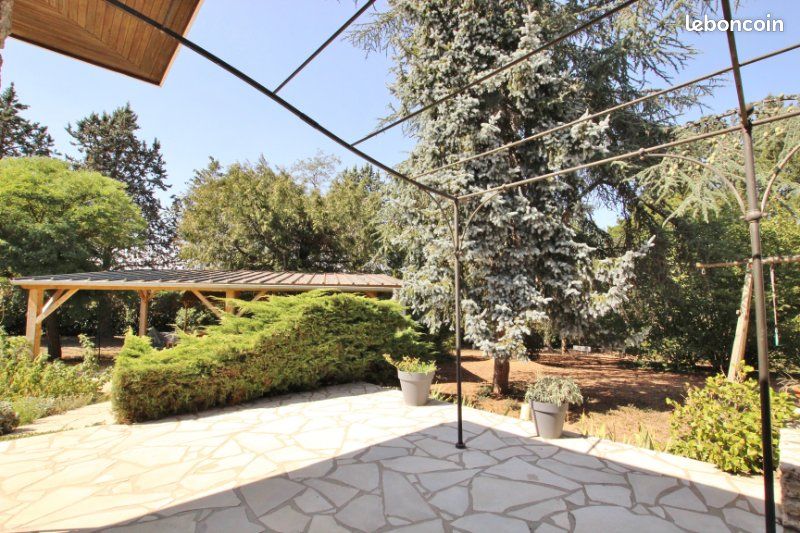 Maison 8 pièces 230 m² - Thouars 79100 (image principale 10)