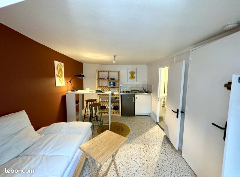 Appartement 1 pièce 15 m² · à Moulins · 15 m² · 340 €/mois