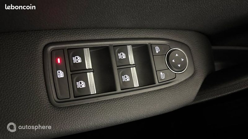 Renault Captur 1.0 TCe 90ch Techno (image 28)