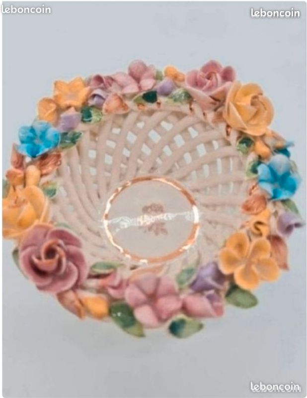 Corbeille incrustée de fleurs Spain (image 2)