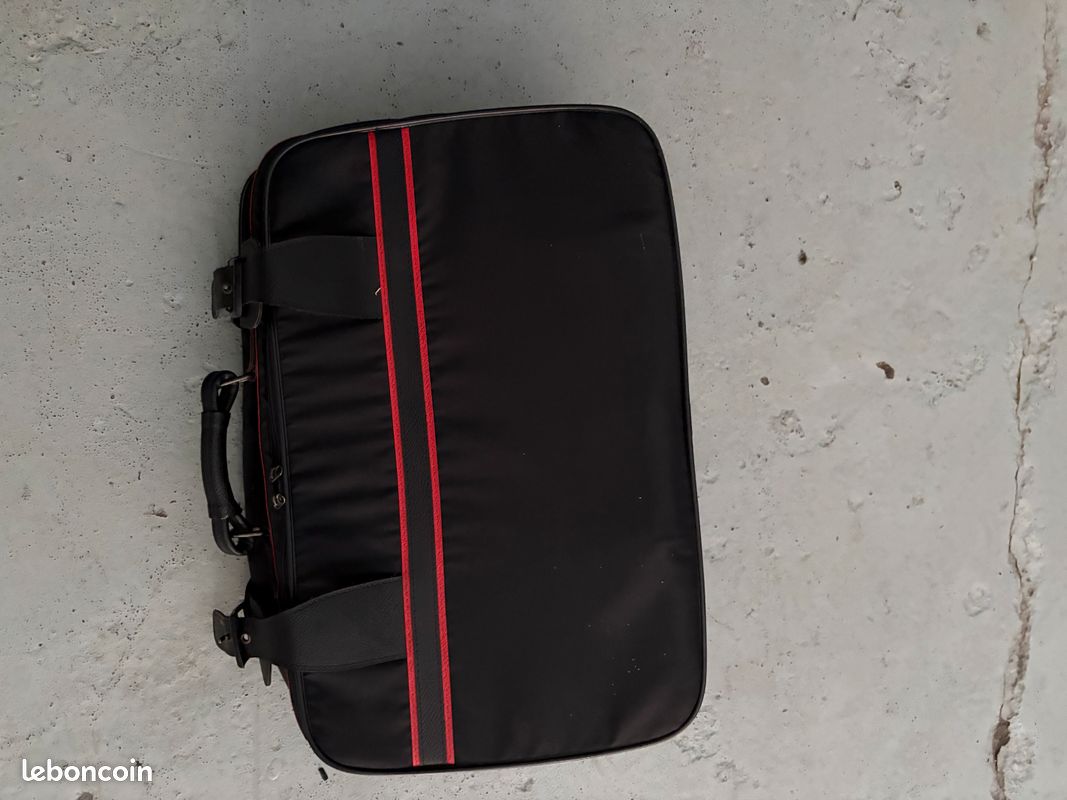 Valise en toile (image 1)