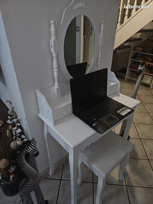 Coiffeuse blanche et tabouret (image 3)