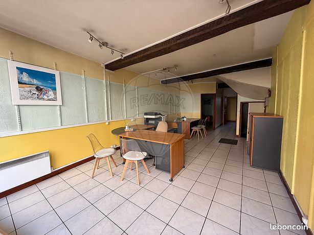 Immeuble 8 pièces 146 m²