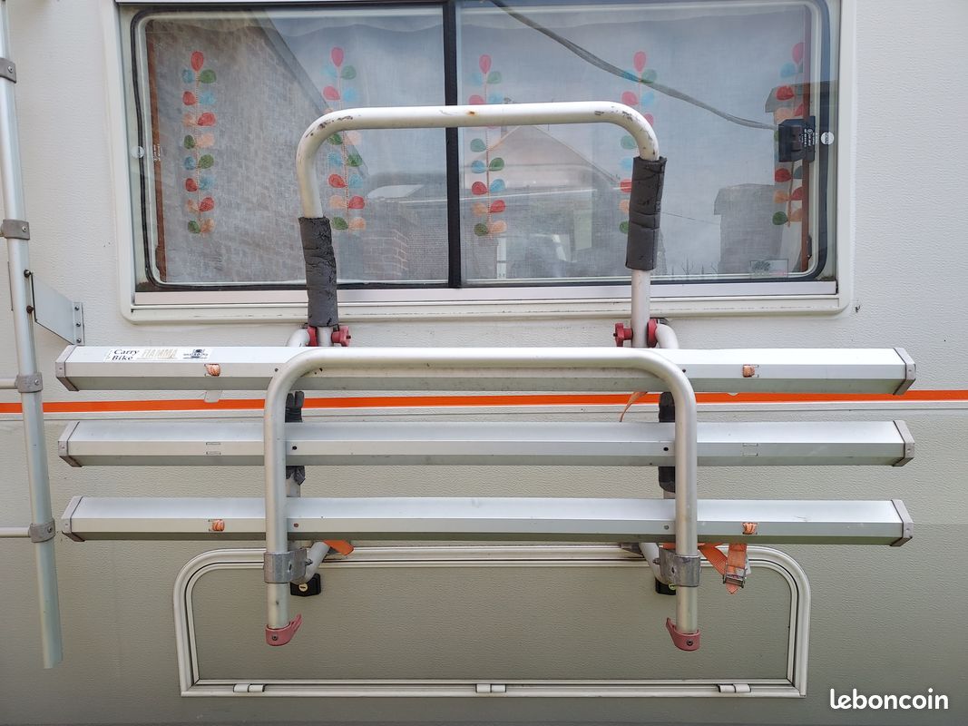 Camping-car J5 Pilote Atlantis 58CX 2,5lTD Direction assistée (image 15)