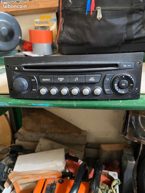Auto radio peugeot citroën (image 1)