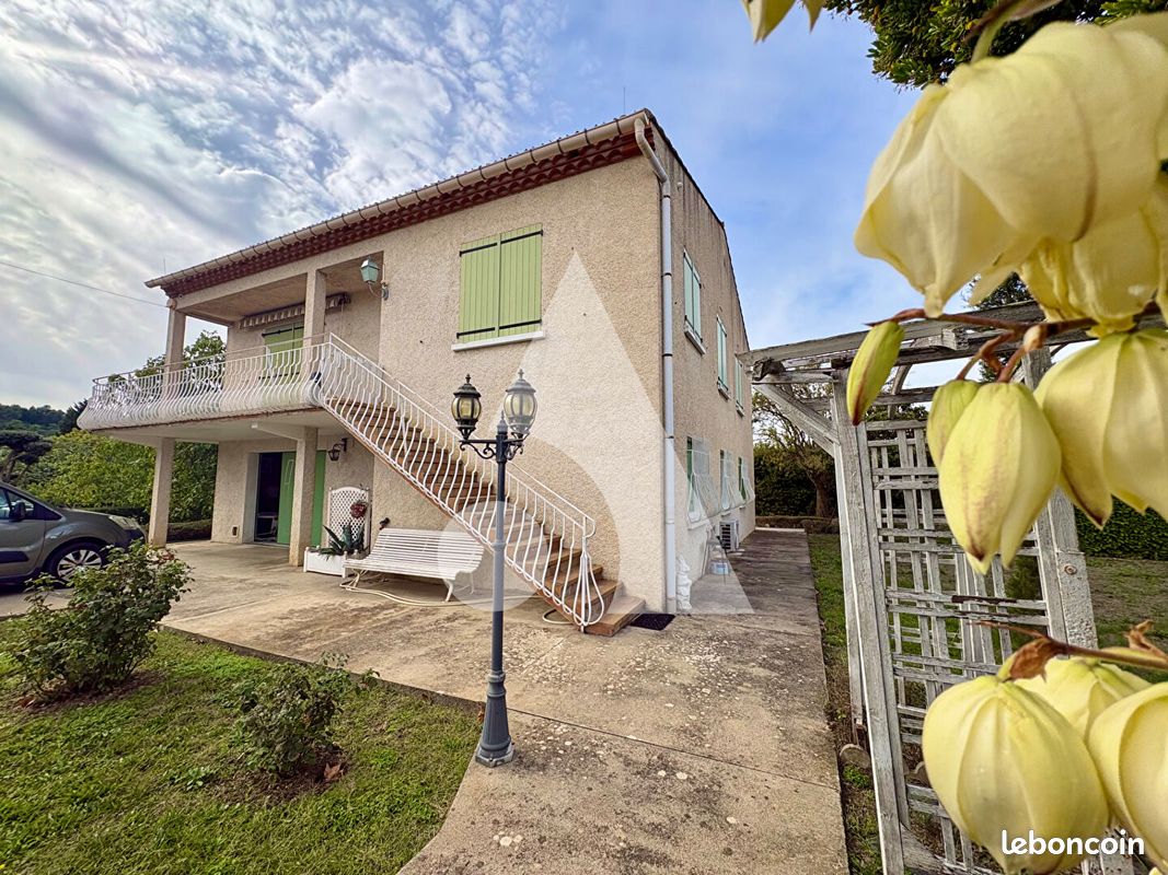 Maison 6 pièces 150 m² · à Carcassonne · 150 m² · 239 000 €
