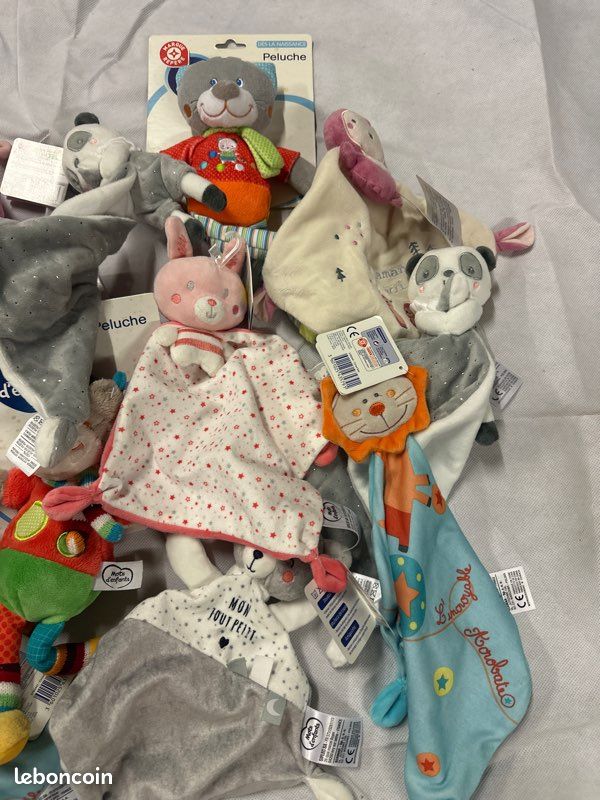 Lot de 15 doudous neufs Mots d’enfants Leclerc (image 2)