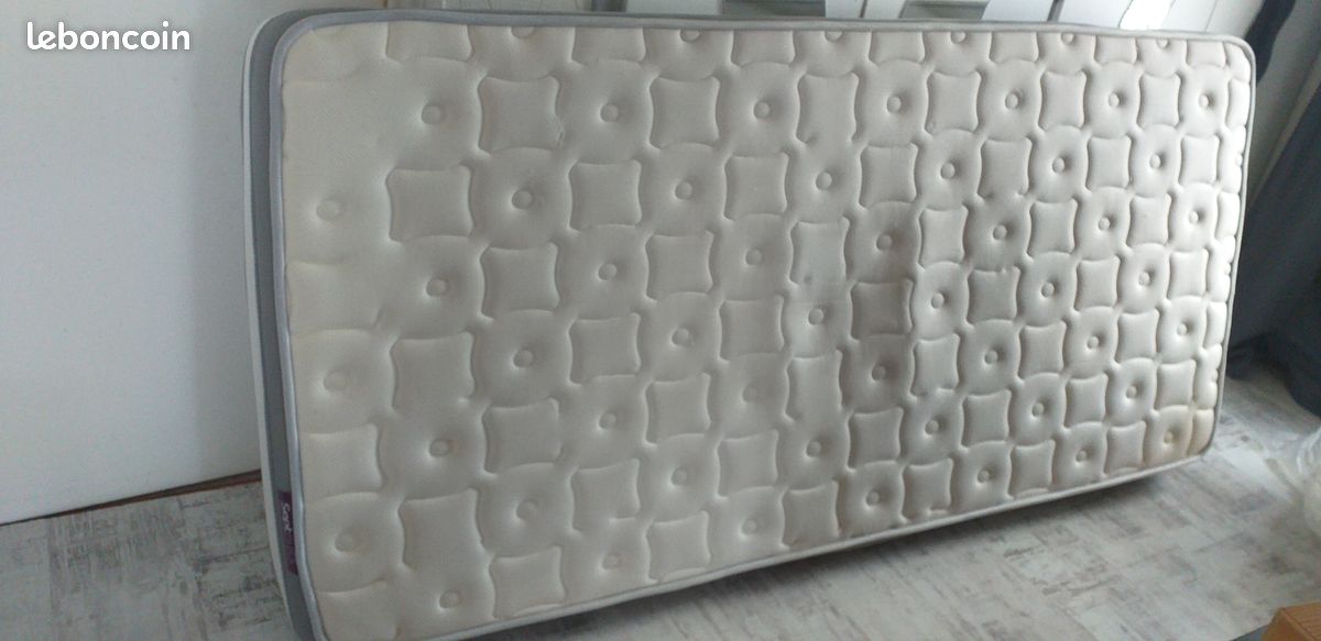 Lit+matelas+sommier (image 4)