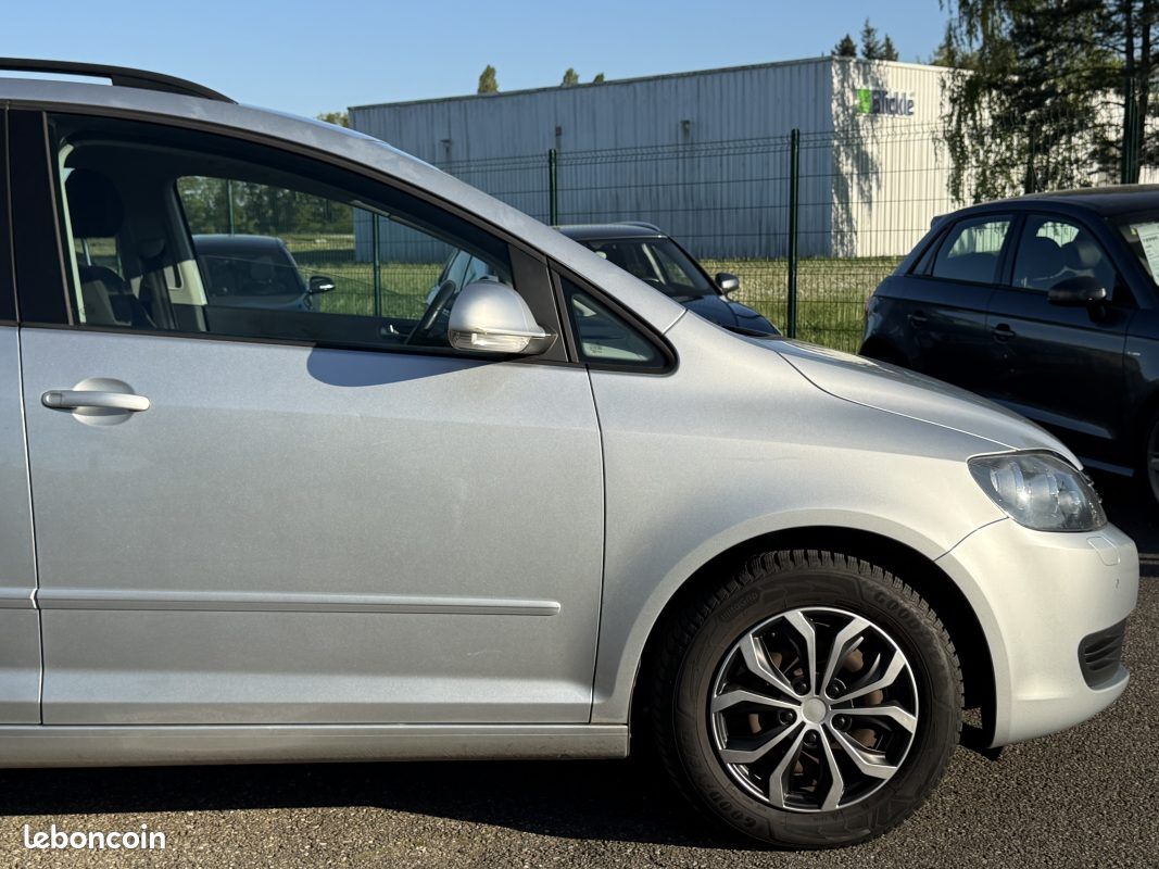Volkswagen Golf Plus 1.6 TDI 105ch Confortline Garantie 6 Mois (image 16)