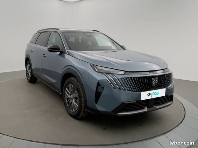 Peugeot 5008 Hybrid 145 ch e-DCS6 Allure (image 3)