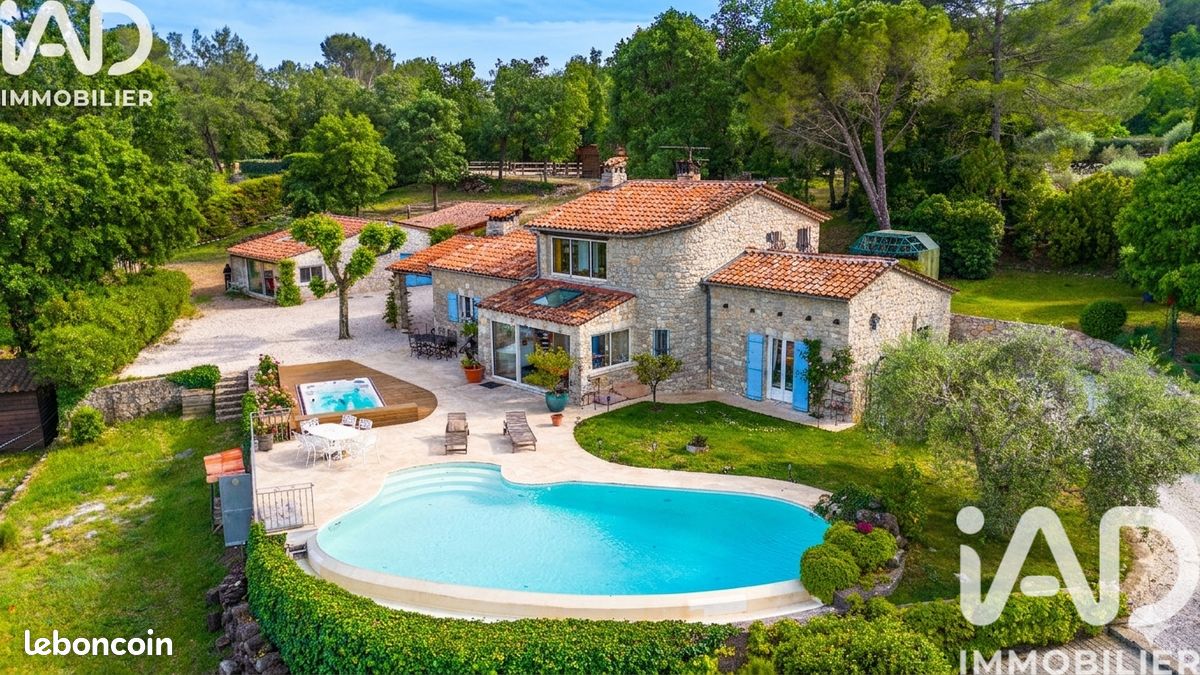 Maison 7 pièces 205 m² · à Fayence · 205 m² · 1 190 000 €