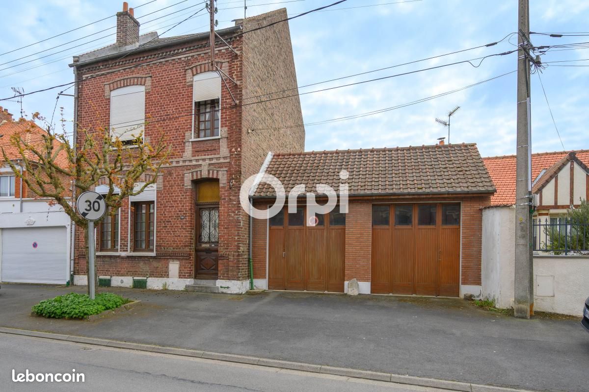 Maison 3 pièces 132 m² · à Cambrai · 132 m² · 138 000 €