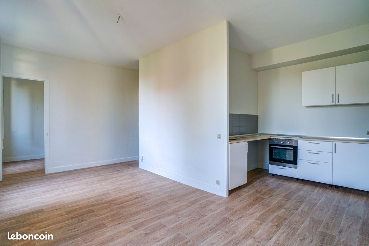 Appartement 2 pièces 45 m² · à Saint-Étienne · 44,7 m² · 425 €/mois