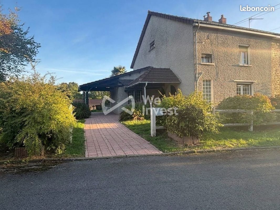 Maison 7 pièces 160 m² · à Escombres-Et-le-Chesnois · 160 m² · 182 000 €