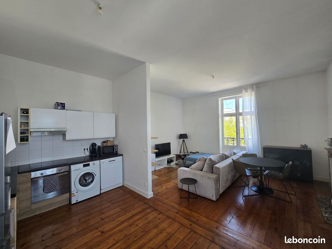 Appartement 2 pièces 65 m² · à Tourcoing · 65 m² · 908 €
