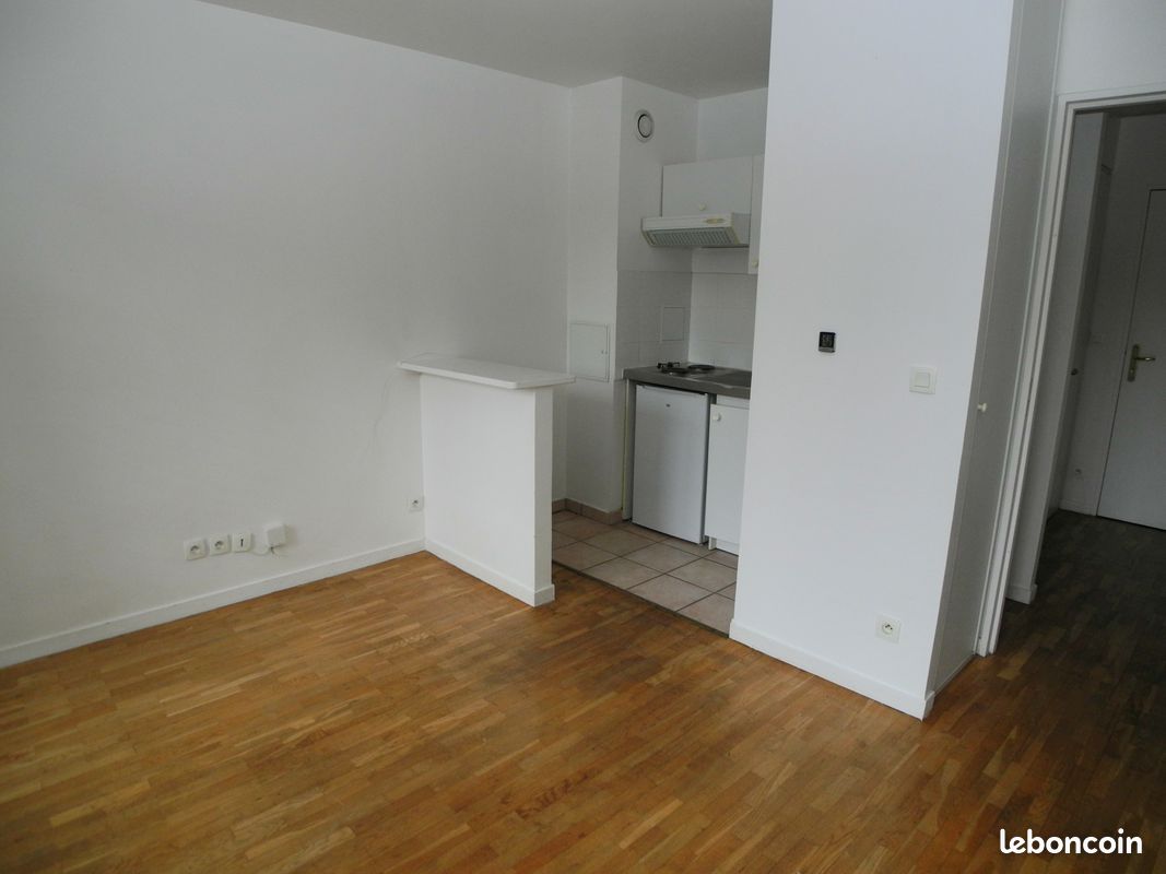 Appartement a louer le plessis-robinson - 1 pièce(s) - 19 m2 - Surfyn
