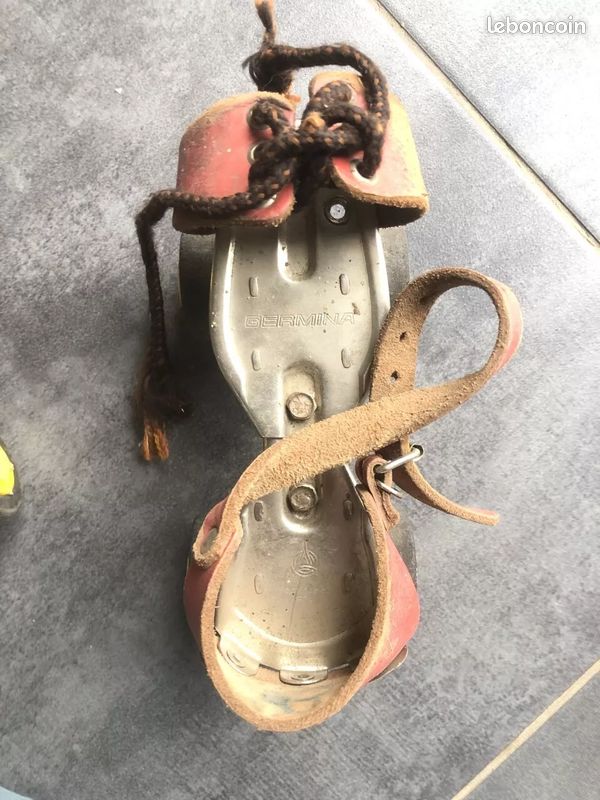 Patins à roulettes Année 70 - Germina Fabrique en GDR métal, cuir