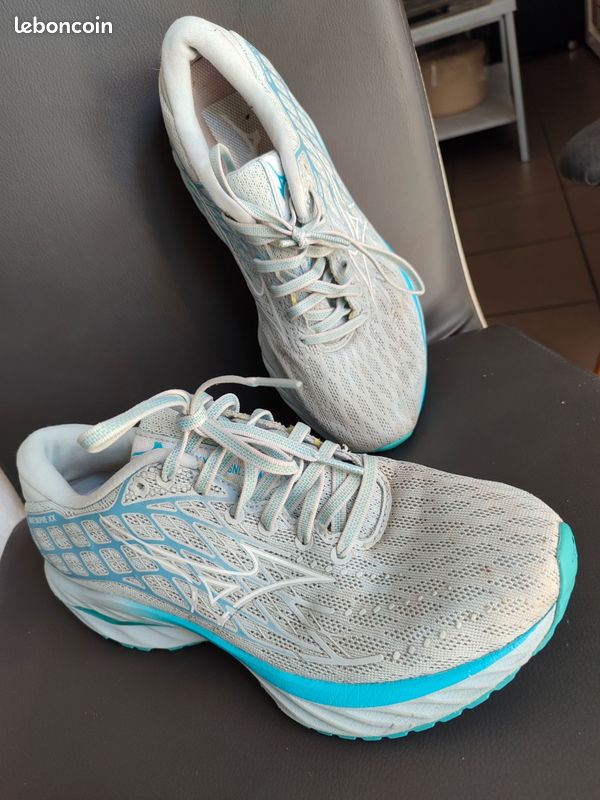 Baskets mizuno wave inspire 20 pointure 38 (image 1)