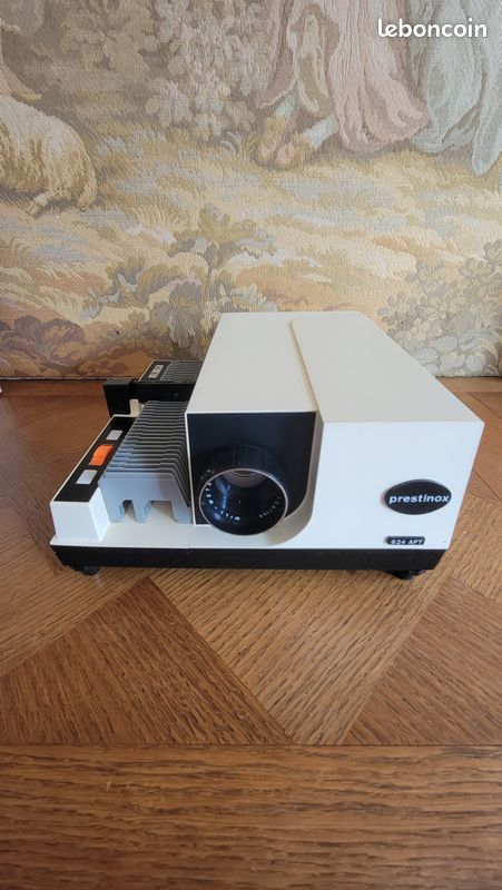 PROJECTEUR DE DIAPOSITIVES PRESTINOX 524 AFT EUR 30,00 - FR