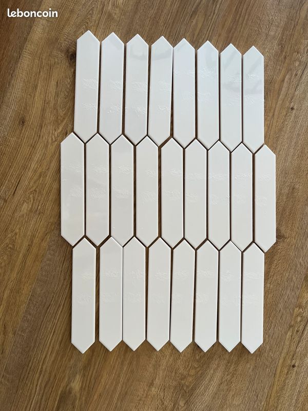 Carrelage mural navette blanc (image 2)
