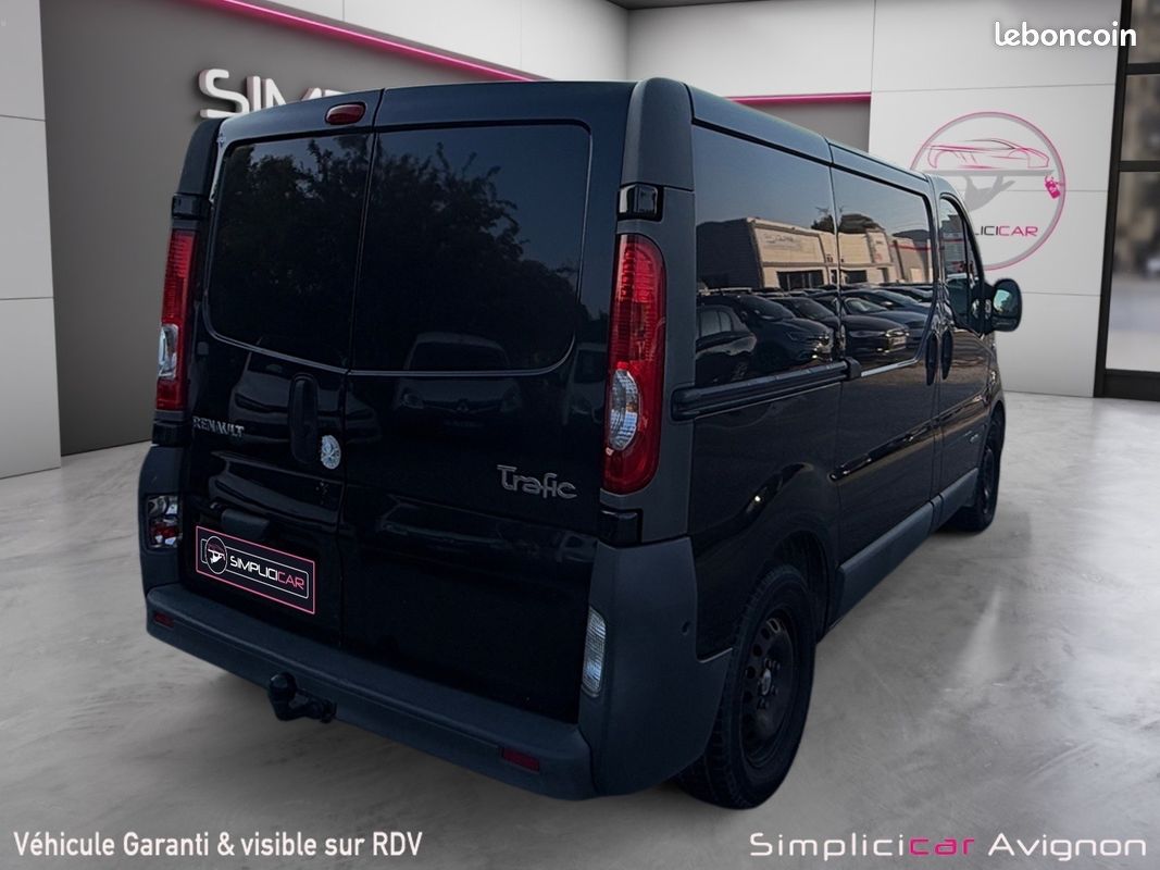 Renault trafic fourgon 2.5 dci 150 l1h1 1200 kg confort gn (image 3)