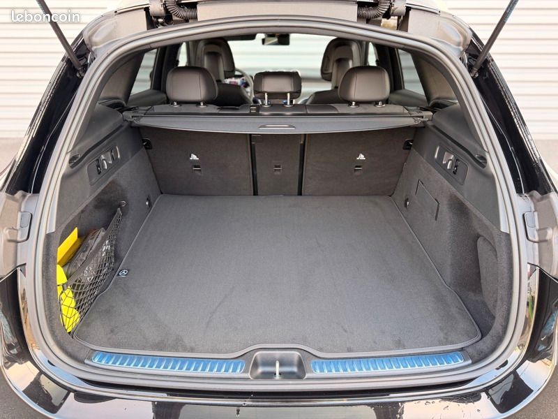 Mercedes GLC SUV 200 d 4MATIC AMG Line Li (image 7)