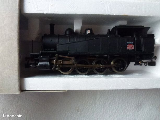 Electrotren HO 4003 locomotive vapeur MZA 179