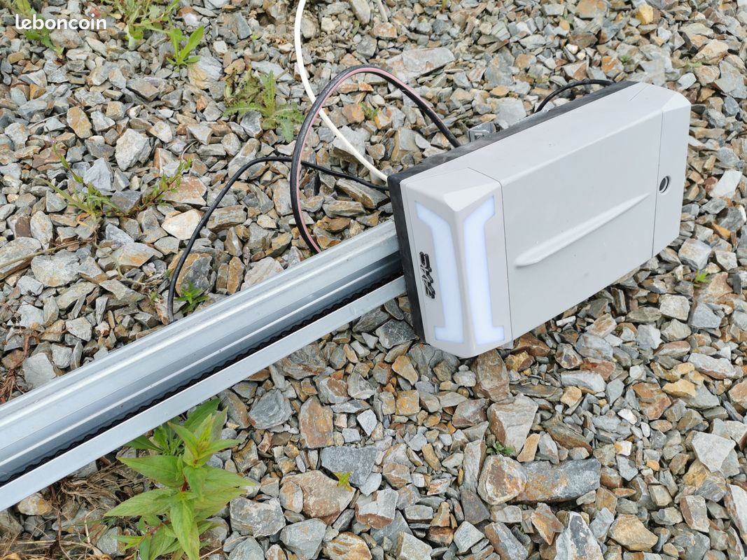 Moteur porte de garage FAAC D600 (image 1)