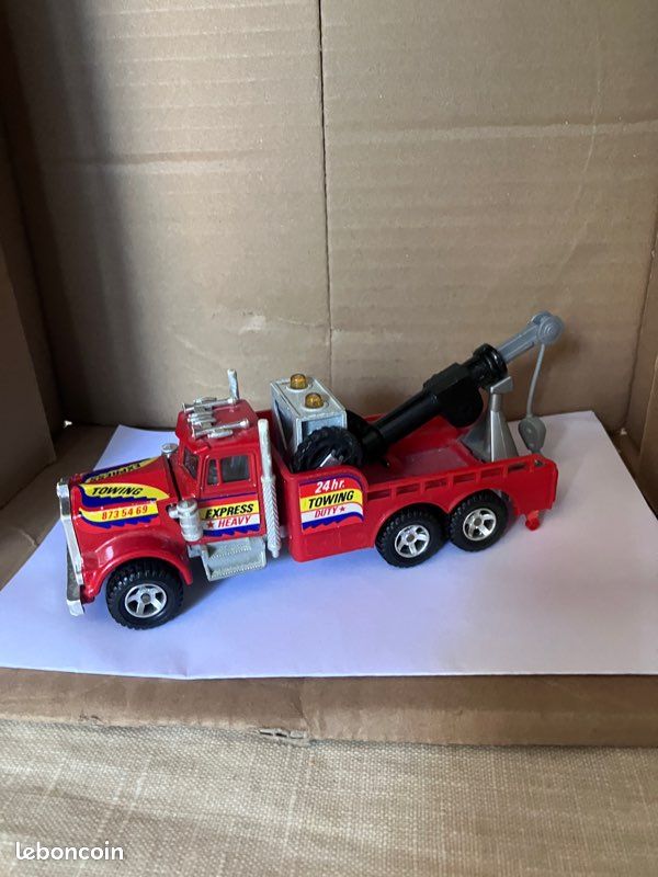 Voiture miniature - camion dépanneur (image 2)