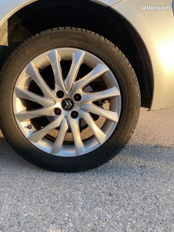 Citroën C4 Airplay (image 23)