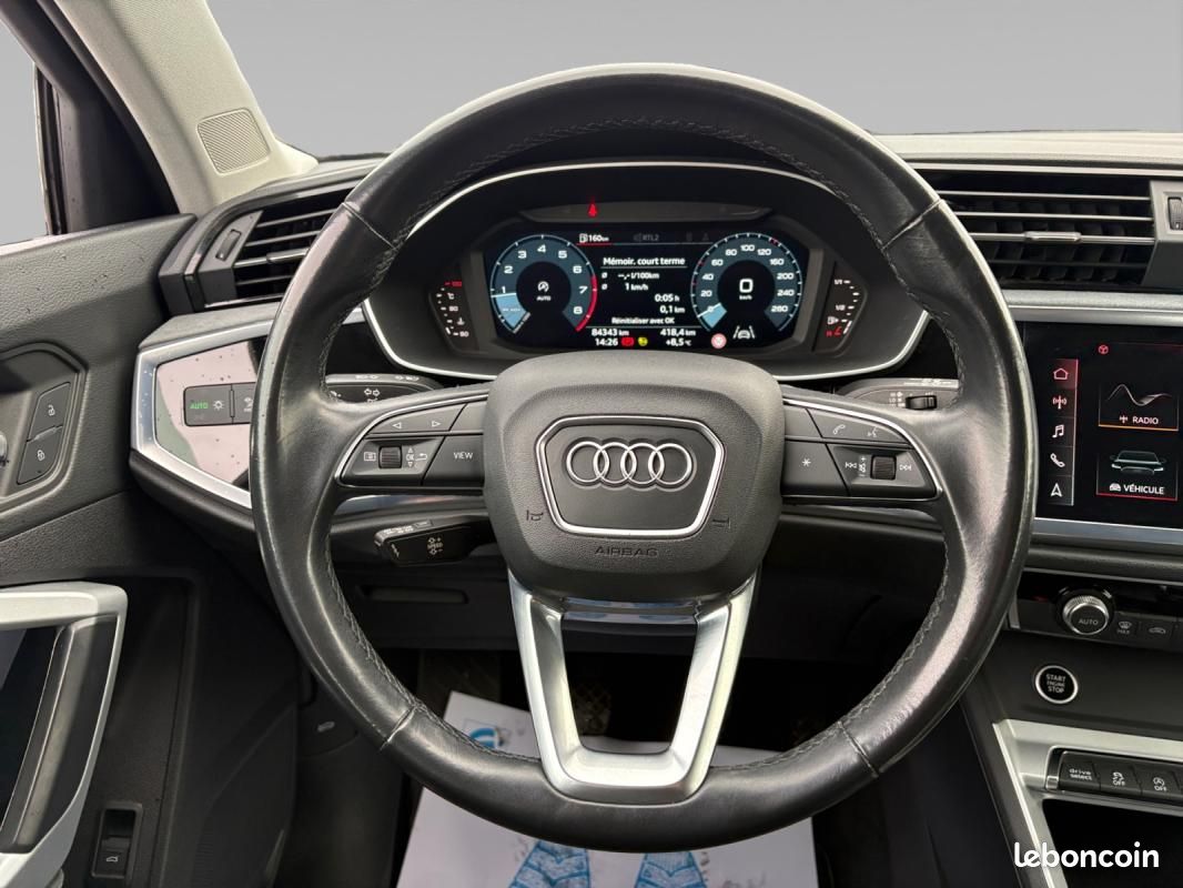 Audi Q3 35 TFSI 150 ch Design Luxe (image 12)