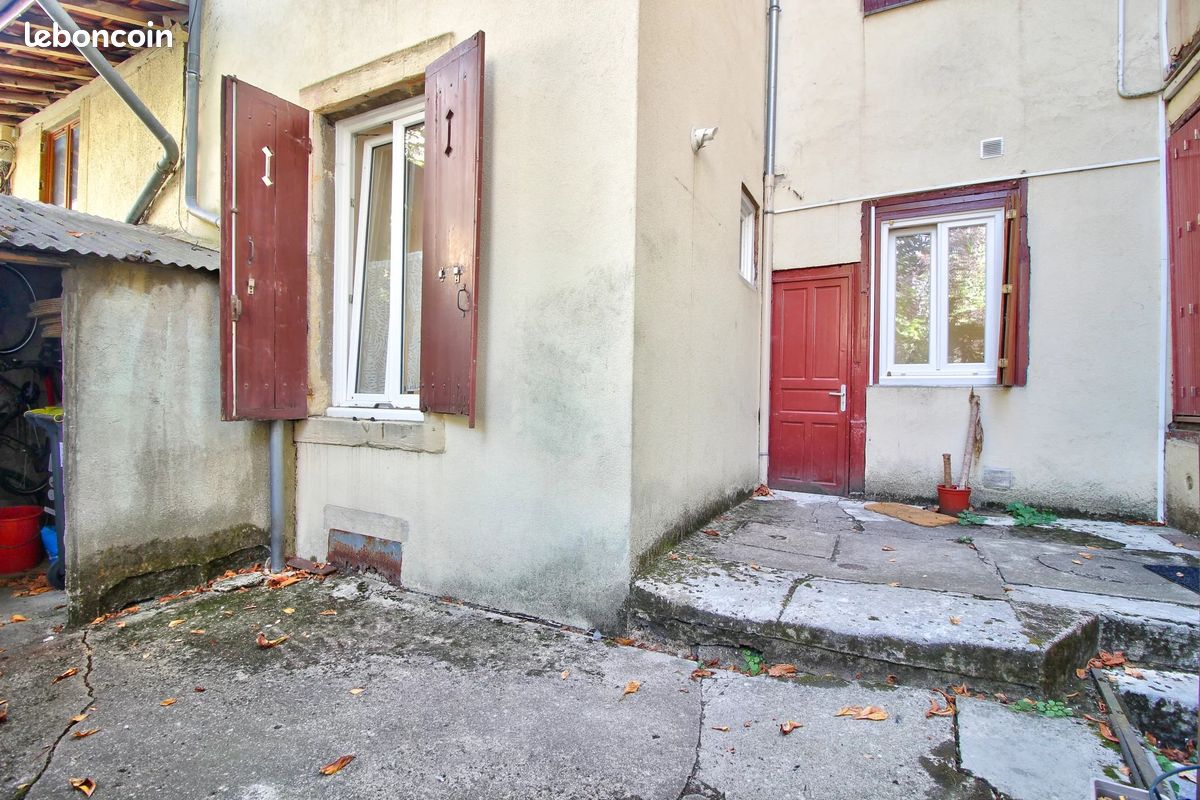 Appartement 1 pièce 17 m² · à Dijon · 17 m² · 82 000 €