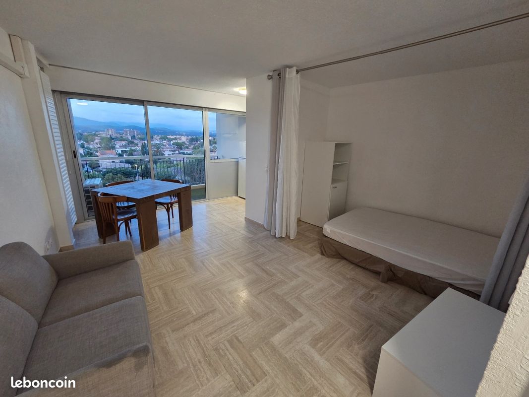 Appartement 1 pièce 27 m² · à Mandelieu-la-Napoule · 27 m² · 750 €/mois