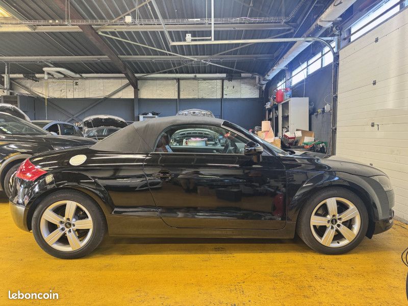Audi TT ROADSTER 2.0 TFSI 200CH (image 21)