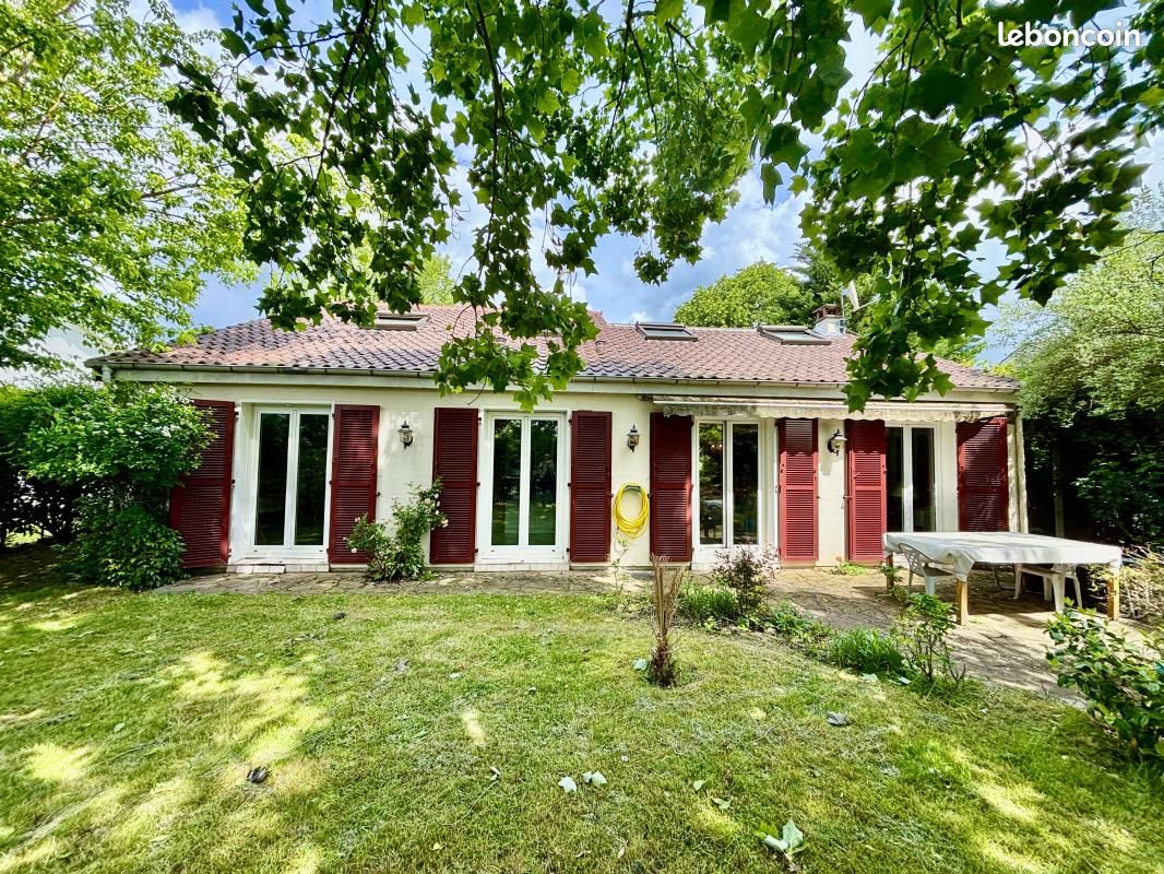 Maison 7 pièces 137 m² · à Mennecy · 137 m² · 400 000 €