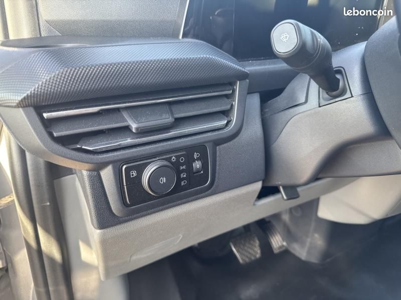 Ford Transit Custom Fg 320 L1H1 2.5 Duratec 232 ch Hybride recheargeable Multicab Limited CVT (image 20)