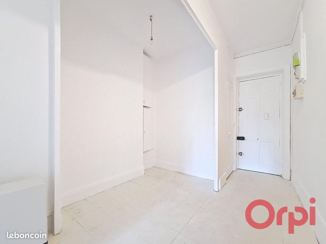 Appartement 1 pièce 24 m² · à Lyon · 24 m² · 590 €