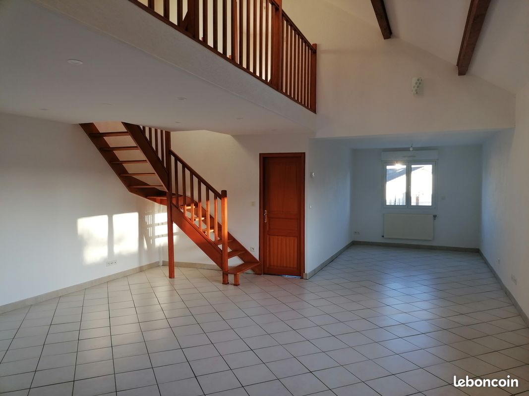 Appartement 4 pièces 130 m² · à Toul · 130 m² · 850 €/mois