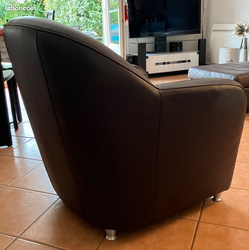 Ensemble fauteuil et Pouf cuir Crozatier (image 3)