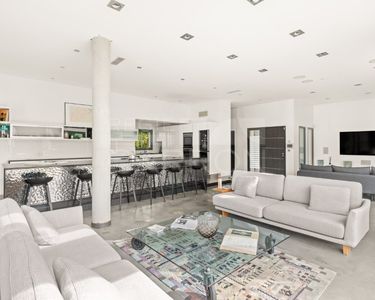 Maison 1 050 000 € - 223 m²