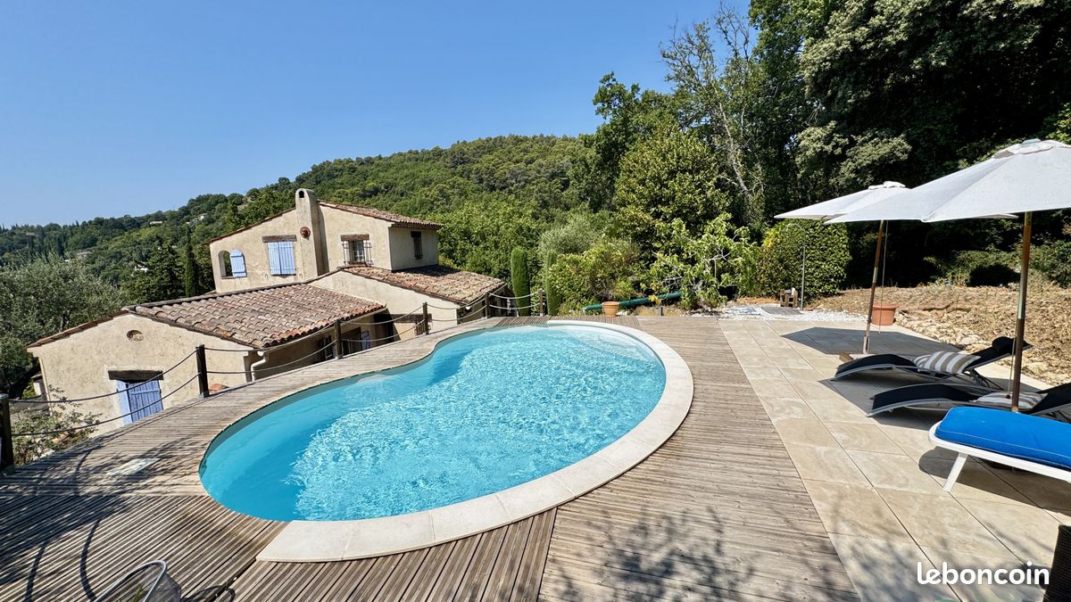 Maison 4 pièces 115 m² · à Grasse · 115 m² · 650 000 €