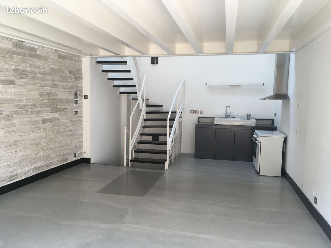 Appartement 4 pièces 100 m² · à Nevy-sur-Seille · 100 m² · 700 €