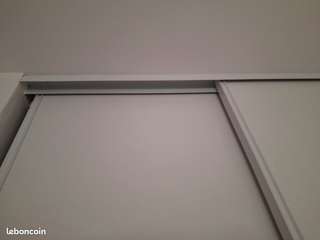 Porte coulissante de dressing (image 3)