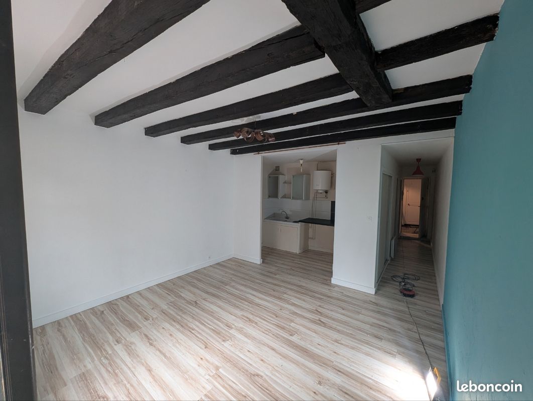 Appartement 1 pièce 37 m² · à Poitiers · 37 m² · 480 €