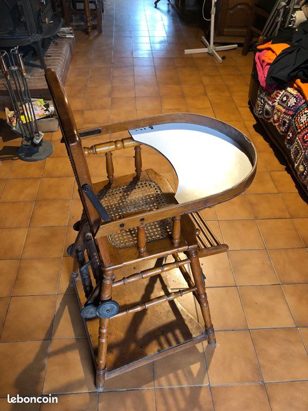 Chaise haute en bois (image 4)