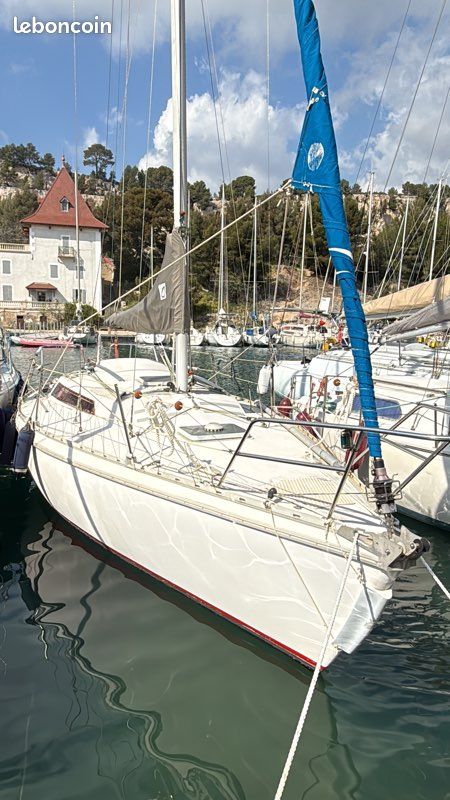 Jeanneau Aquila 28 — View photo 1