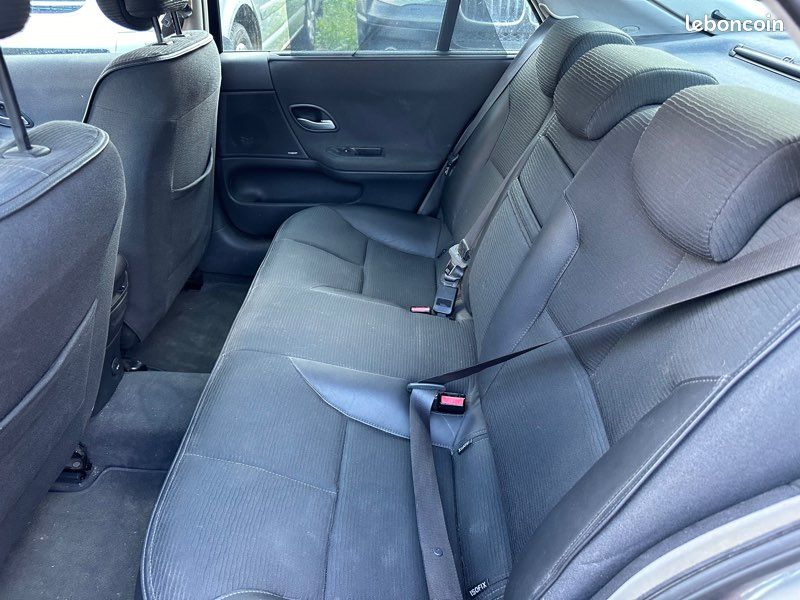 RENAULT LAGUNA 1.9 Dci 125cv (image 5)