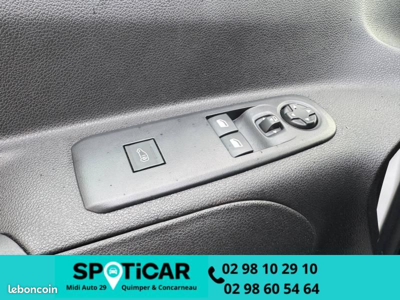 Citroen Berlingo Van XL 950kg BlueHDi 100 Pack Premium Connect / GPS / CAMERA / 3PL / 14908 HT (image 18)