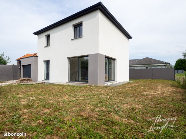 Villa 4 pièces 100 m²
